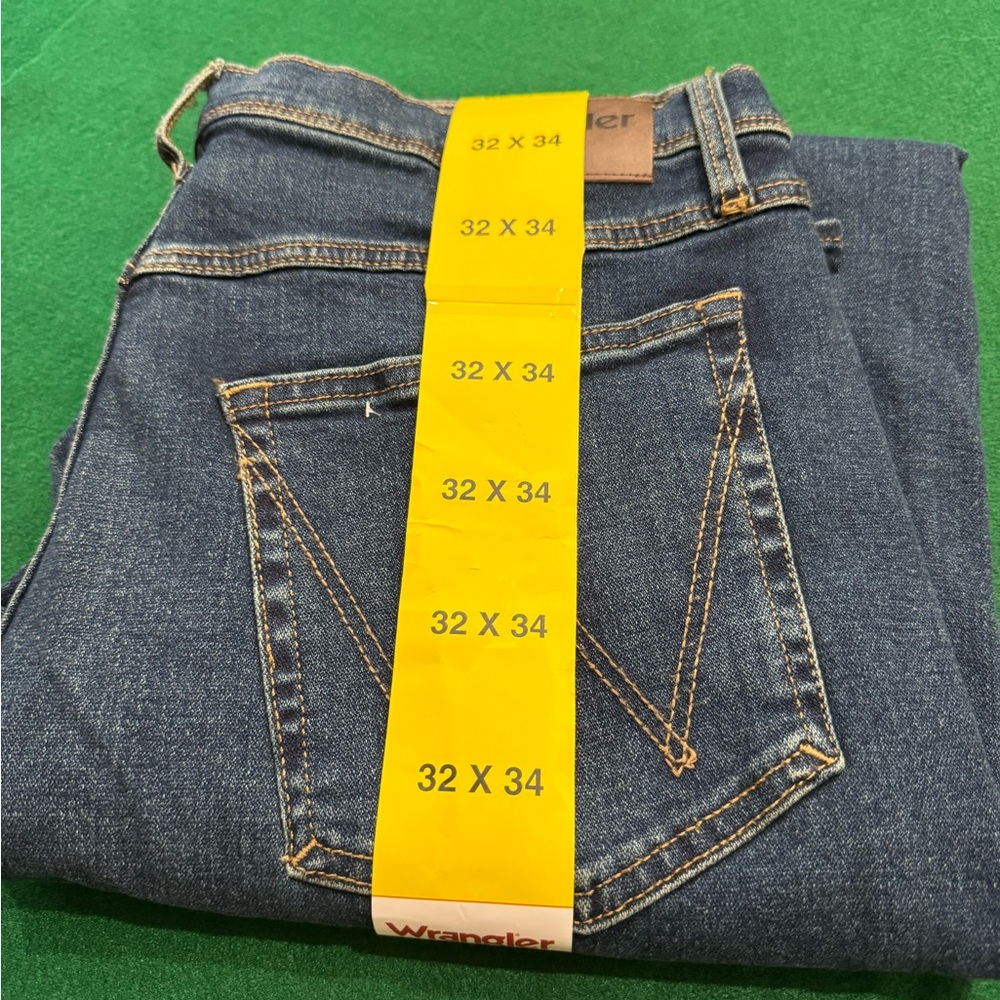 Wrangler Men's Classic Denim Jeans